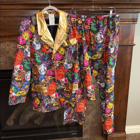 Mardi Gras all over print gaudy loud colorful party suit jacket and pants est L